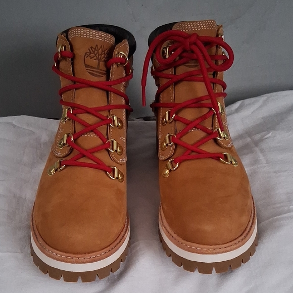 Timberland Shoes - Timberland Brown Boots with Red Laces